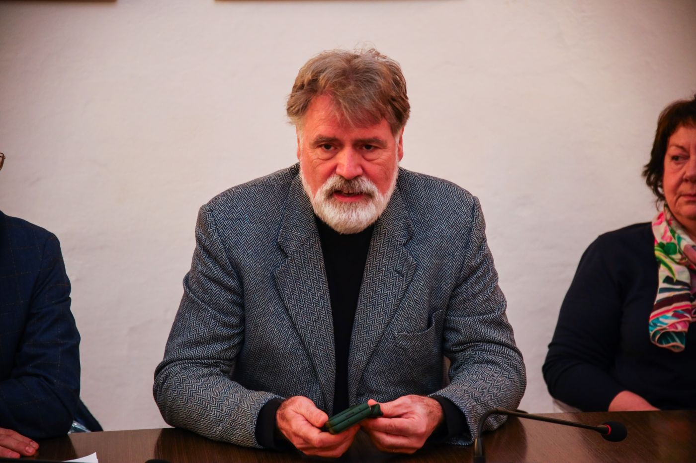Comunali, Quartini (M5S): 'No veti su Funaro. Ma il PD apra alla discontinuità'